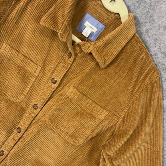 L.L. Bean Tops - LL Bean Comfort Corduroy Shirt Womens Sz LP Saddle Brown Relaxed Fit Pockets NWT